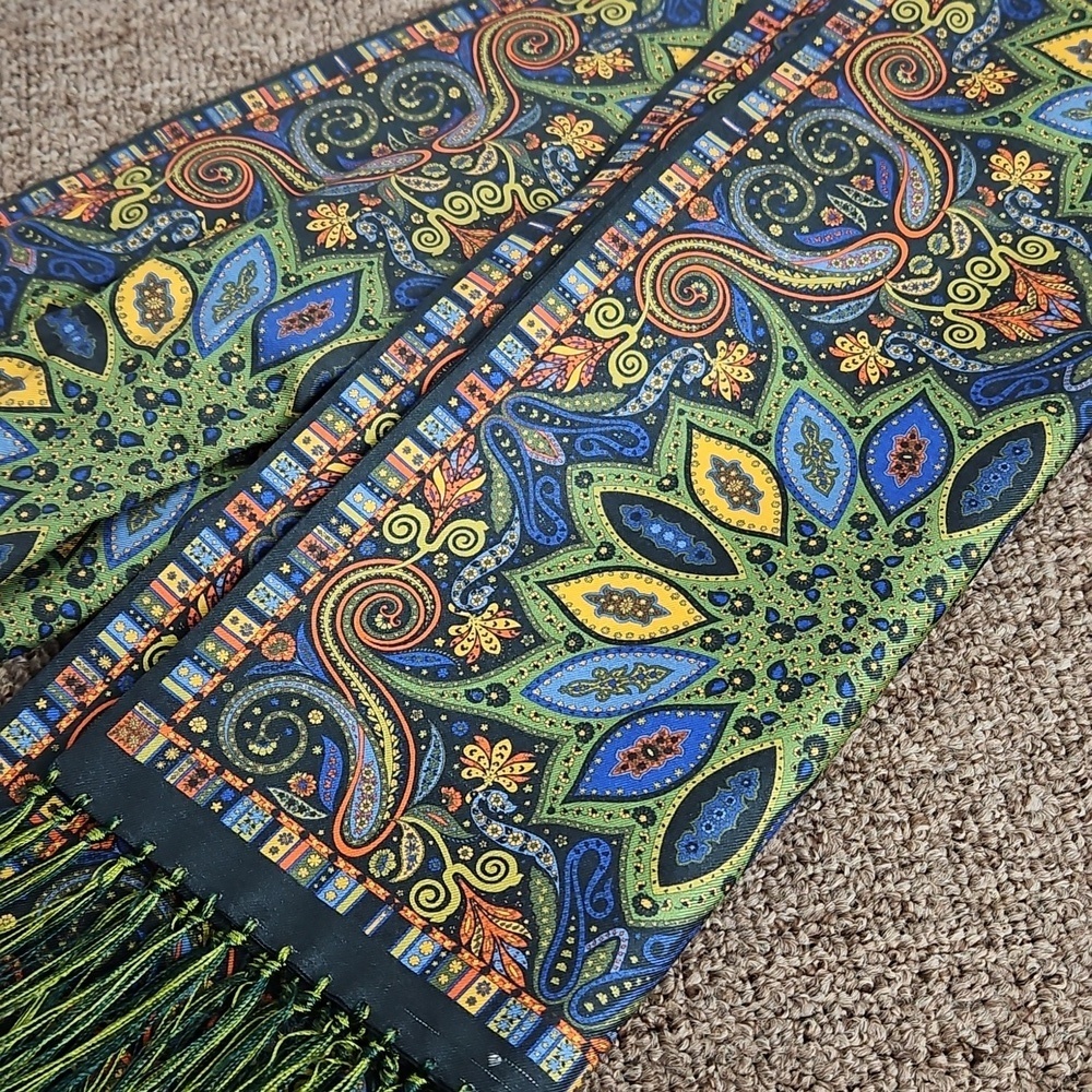 New & Lingwood 100% Silk Fringe Scarf 72" Made in Italy Colorful Paisley - Picture 3 of 7